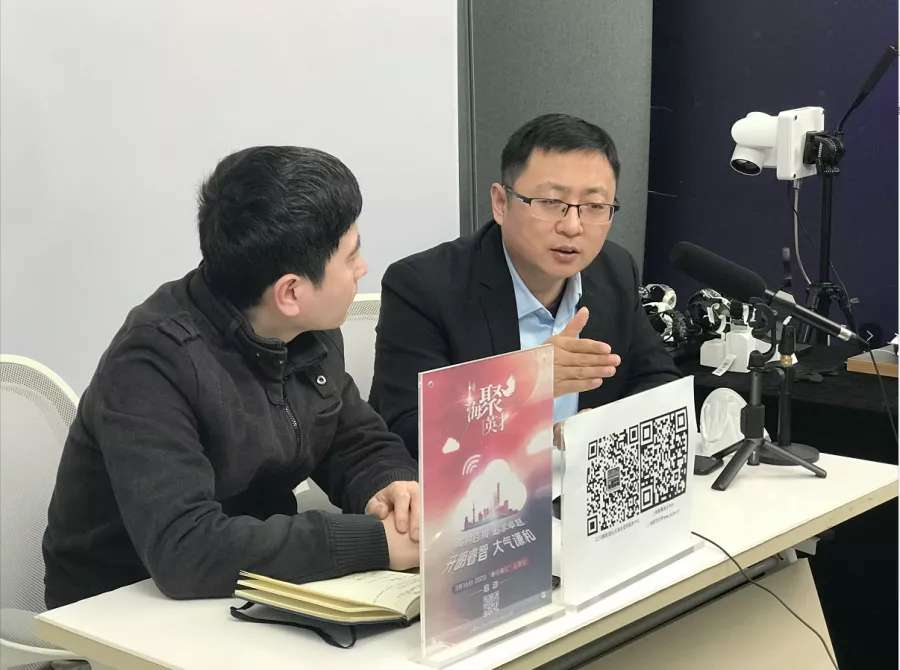 机器人“三剑客”！测体温、会送药、能消毒，就在闵行这里诞生……(图6)